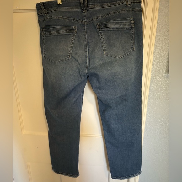 Democracy “ab” technology size 14 jeans - Picture 4 of 4